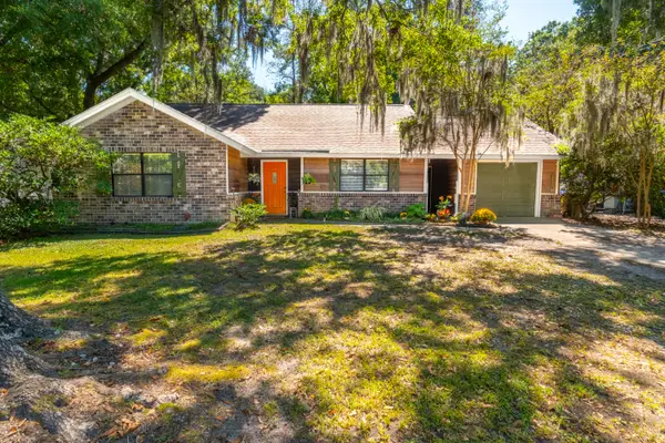 1815 Walsingham Way, Charleston, SC 29412