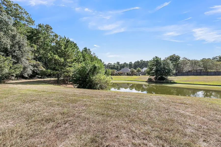 8725 Evangeline Drive, North Charleston, SC 29420 - Image #3