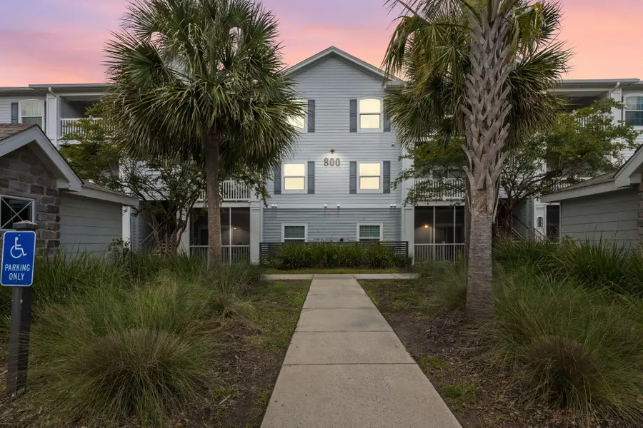 1300 Park West Boulevard #813, Mount Pleasant, SC 29466 - Image #2