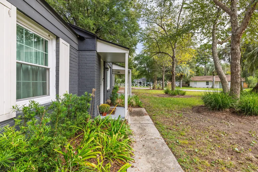 2 Ellen Avenue, Mount Pleasant, SC 29464 - Image #2