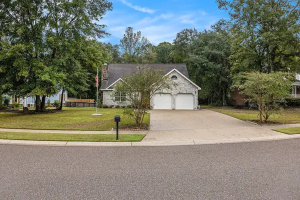 1530 Sterling Oaks Drive, Moncks Corner, SC 29461