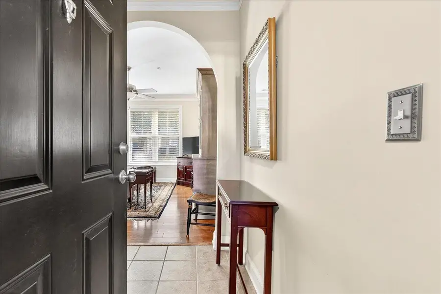 1900 Belle Isle Avenue #104, Mount Pleasant, SC 29464 - Image #2