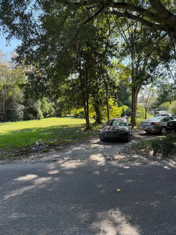 214 Sears Street, Saint George, SC 29477