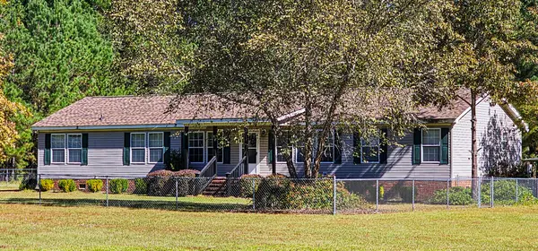 2869 Turkey Cut Road, Smoaks, SC 29481