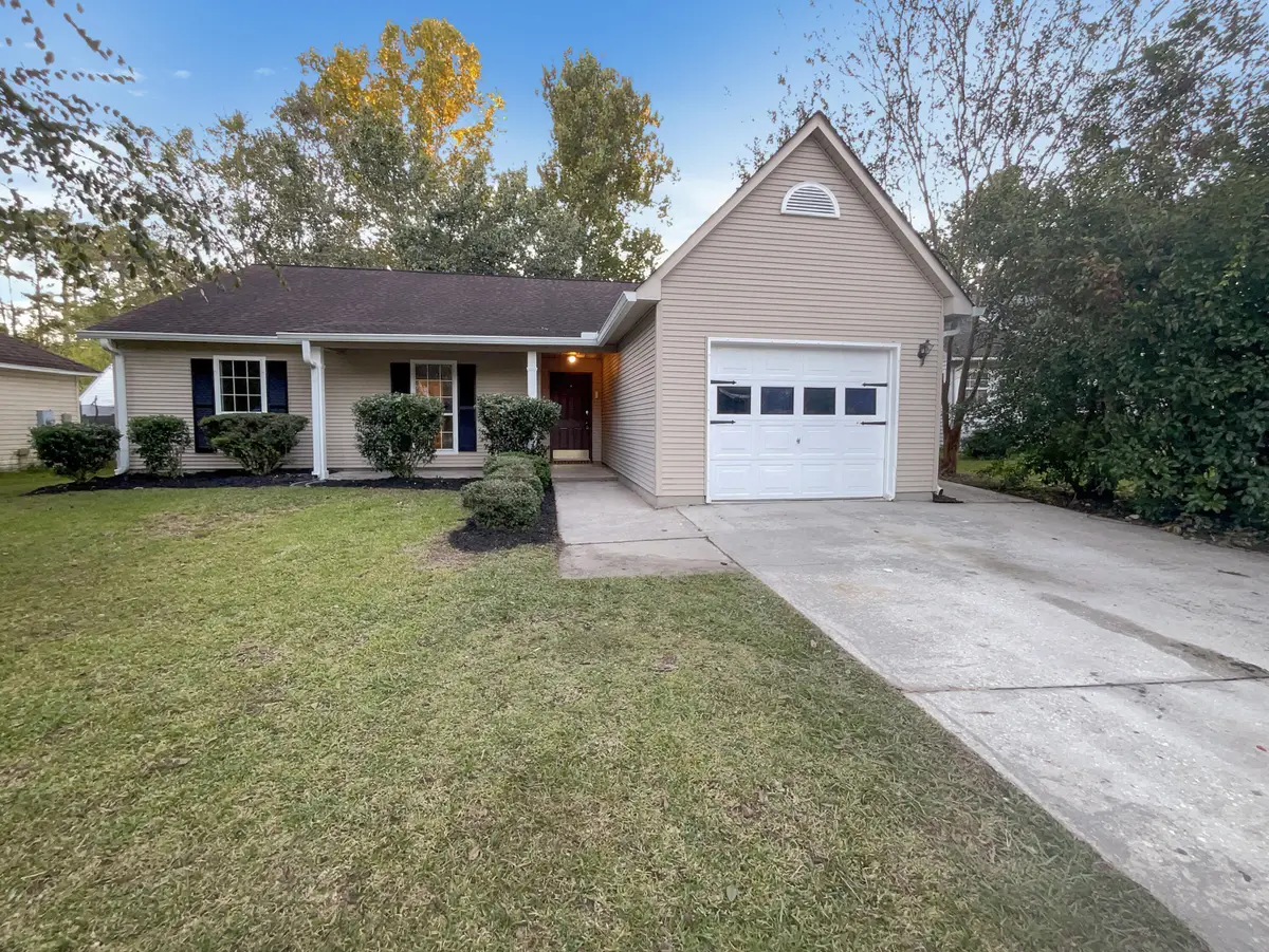 105 Nottingham Court, Summerville, SC 29485 - #1