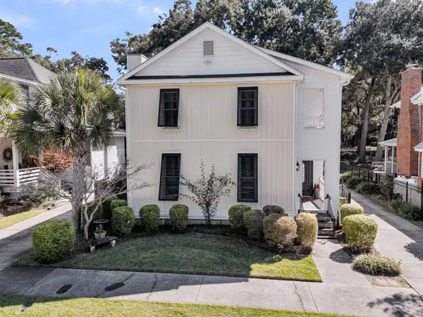 1050 Loyalist Lane, Mount Pleasant, SC 29464