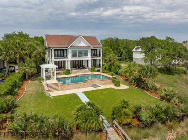 104 Beach Street, Mount Pleasant, SC 29464