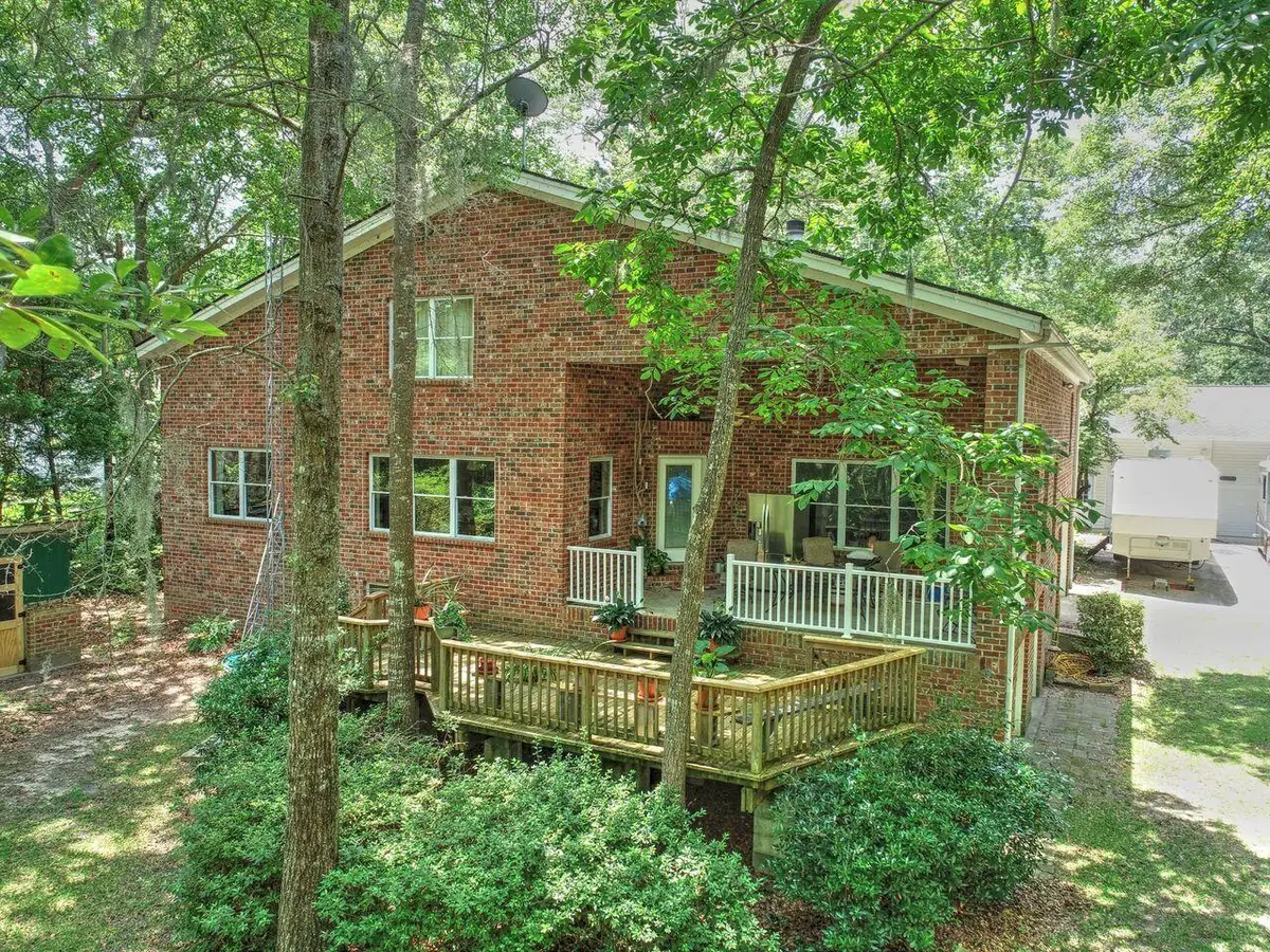 184 Burbank Drive, Cross, SC 29436 - Image #1