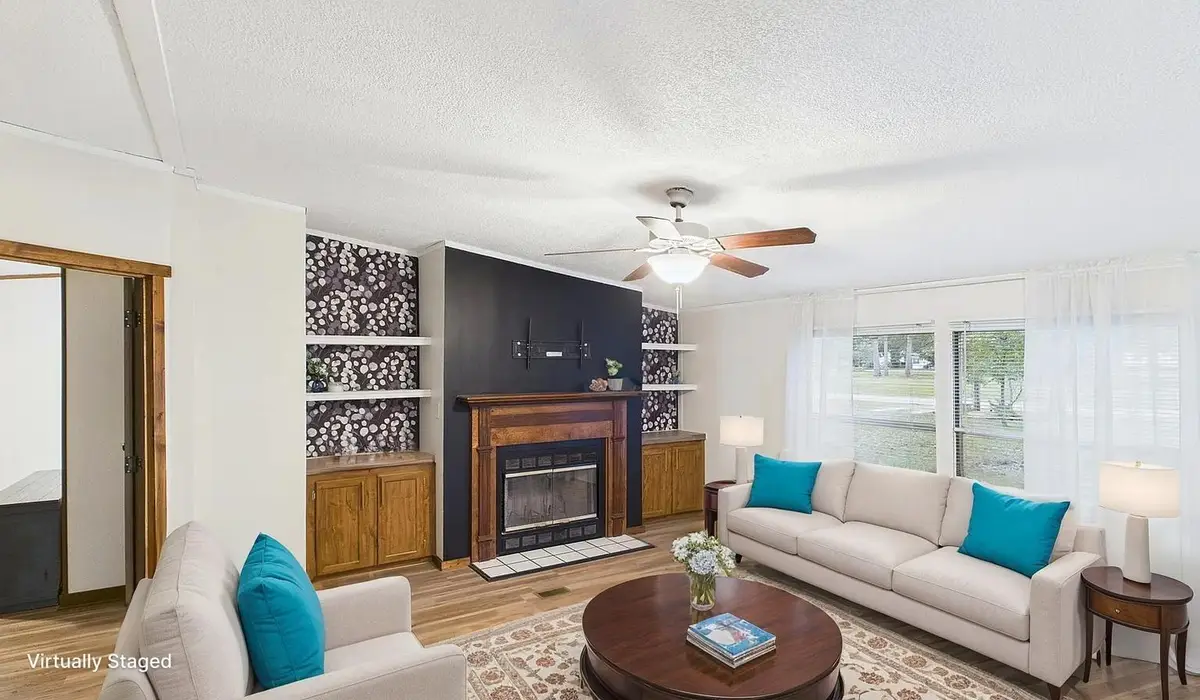 623 Barn Road, Bonneau, SC 29431 - Image #1