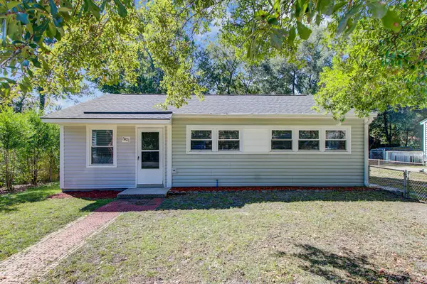 5821 Robinhood Drive, Hanahan, SC 29410