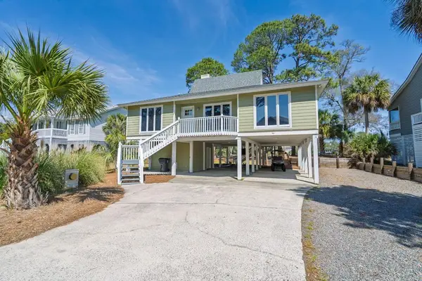 60 Rice Lane, Edisto Beach, SC 29438