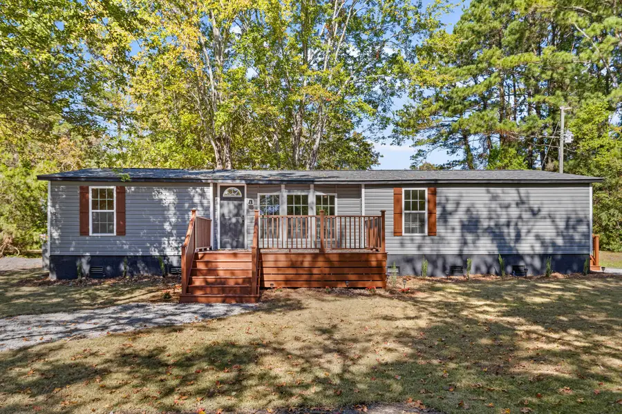 334 Glen Street, Summerville, SC 29483 - Image #2