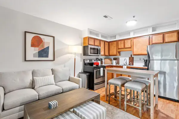 40 Bee Street #306, Charleston, SC 29403