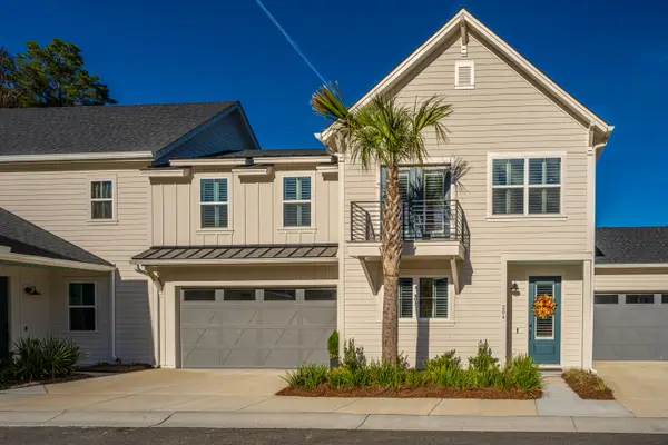 204 Saunter Court, Johns Island, SC 29455