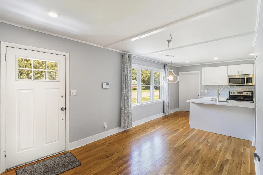 574 Dobbin Road, Charleston, SC 29414 - Image #2