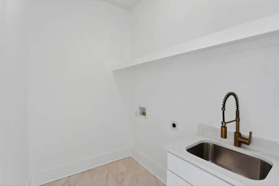 111 Kenneth Lane, Summerville, SC 29486 - #3