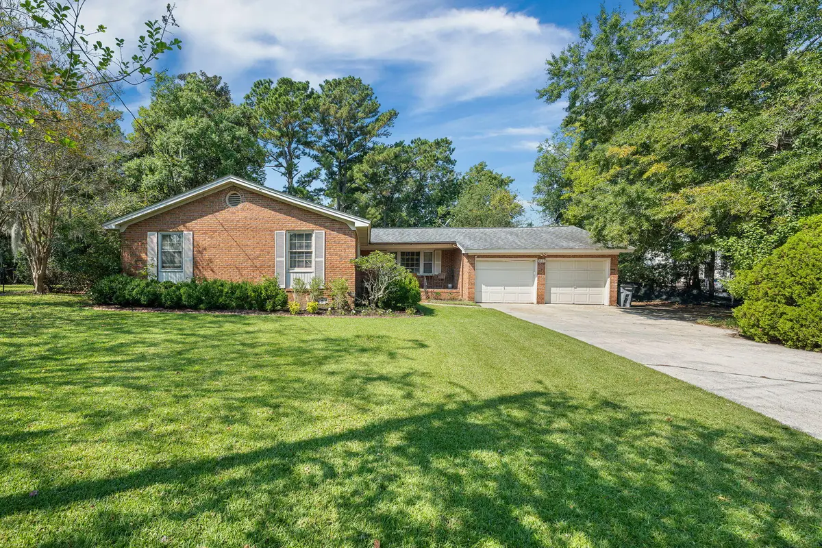 5325 Helene Drive, North Charleston, SC 29418 - Image #1