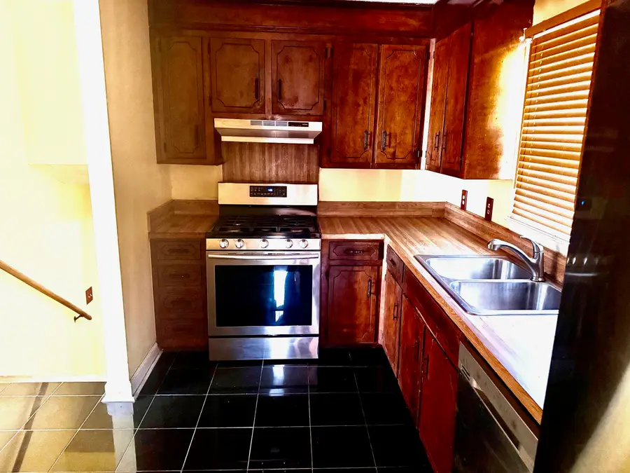 7726 Picardy Place, North Charleston, SC 29420 - Image #2