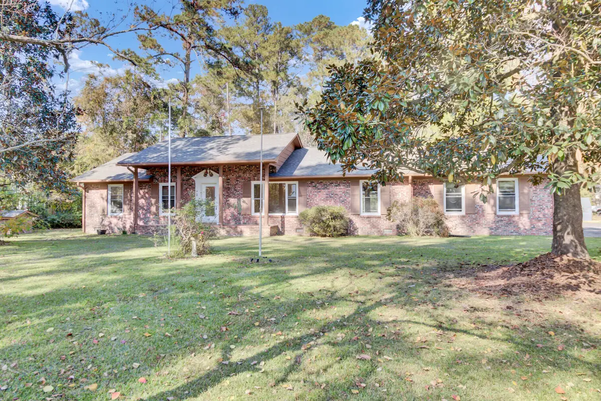 139 Pecan Drive, Summerville, SC 29483 - Image #1