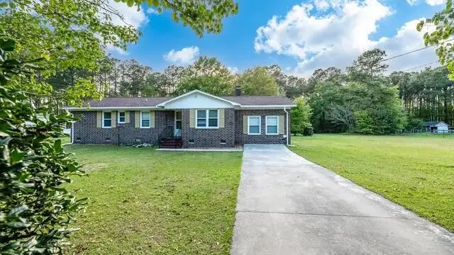 324 W End Drive, Moncks Corner, SC 29461 - Image #1