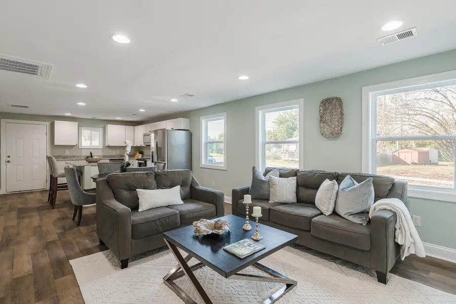 2213 Crosby Avenue, North Charleston, SC 29405 - Image #3