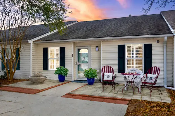 1516 Blaze Lane, Charleston, SC 29412