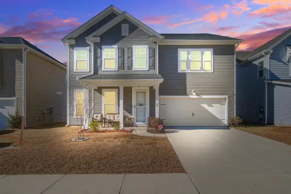 135 Winding Grove Lane, Moncks Corner, SC 29461