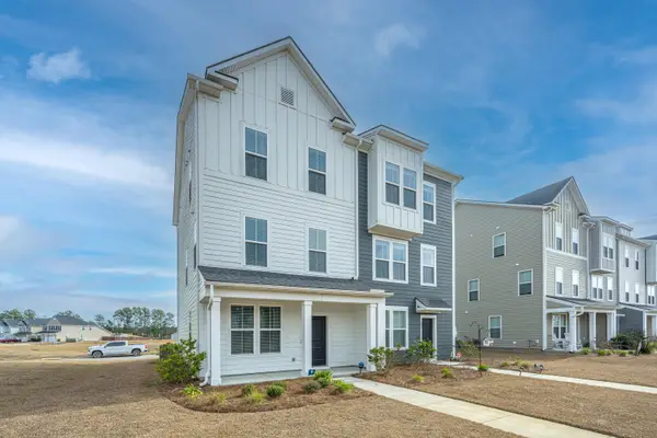 833 Recess Point Drive, Moncks Corner, SC 29461