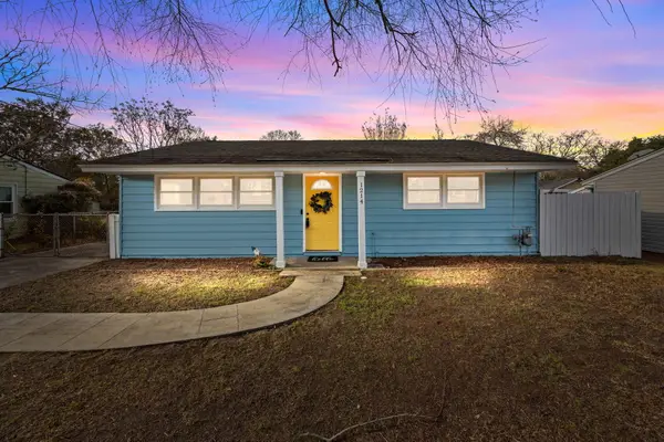 1214 Hawthorne Circle, Hanahan, SC 29410