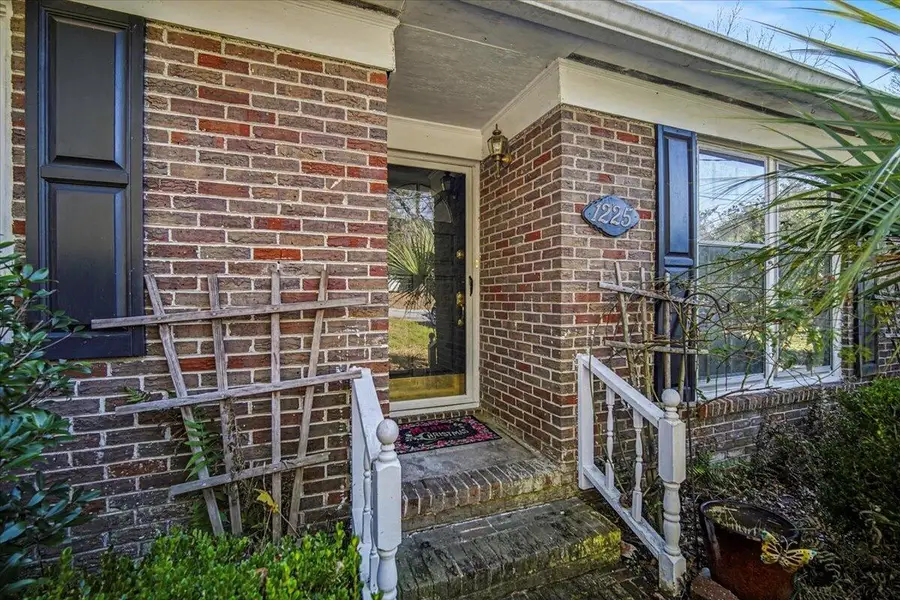 1225 Hillside Drive, Hanahan, SC 29410 - #3