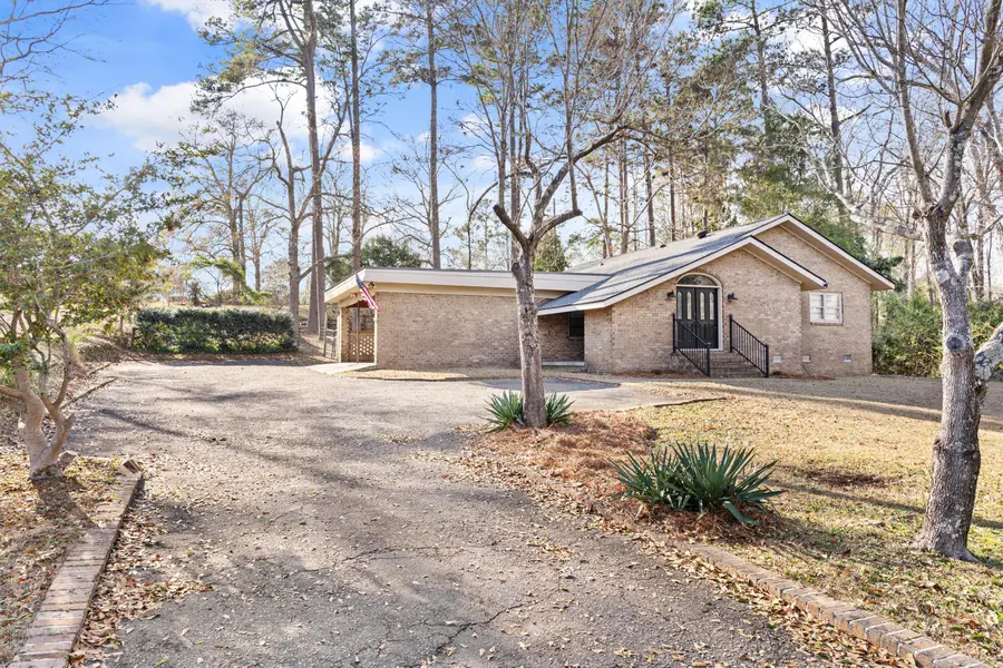 204 Brook Drive, Saint Matthews, SC 29135 - #3