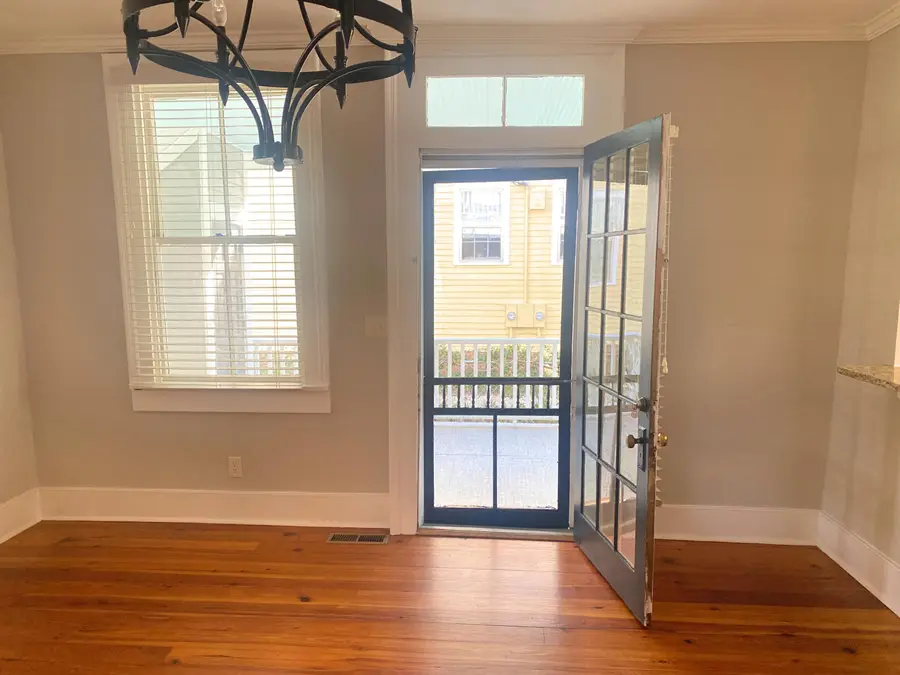 9 Gadsden Street, Charleston, SC 29401 - Image #3
