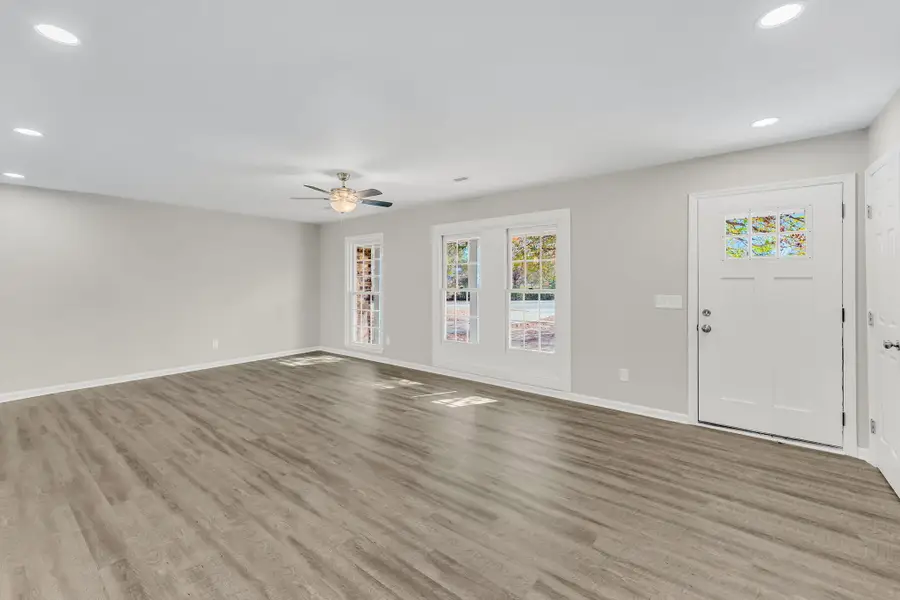 75 University Drive, Ladson, SC 29456 - Image #2