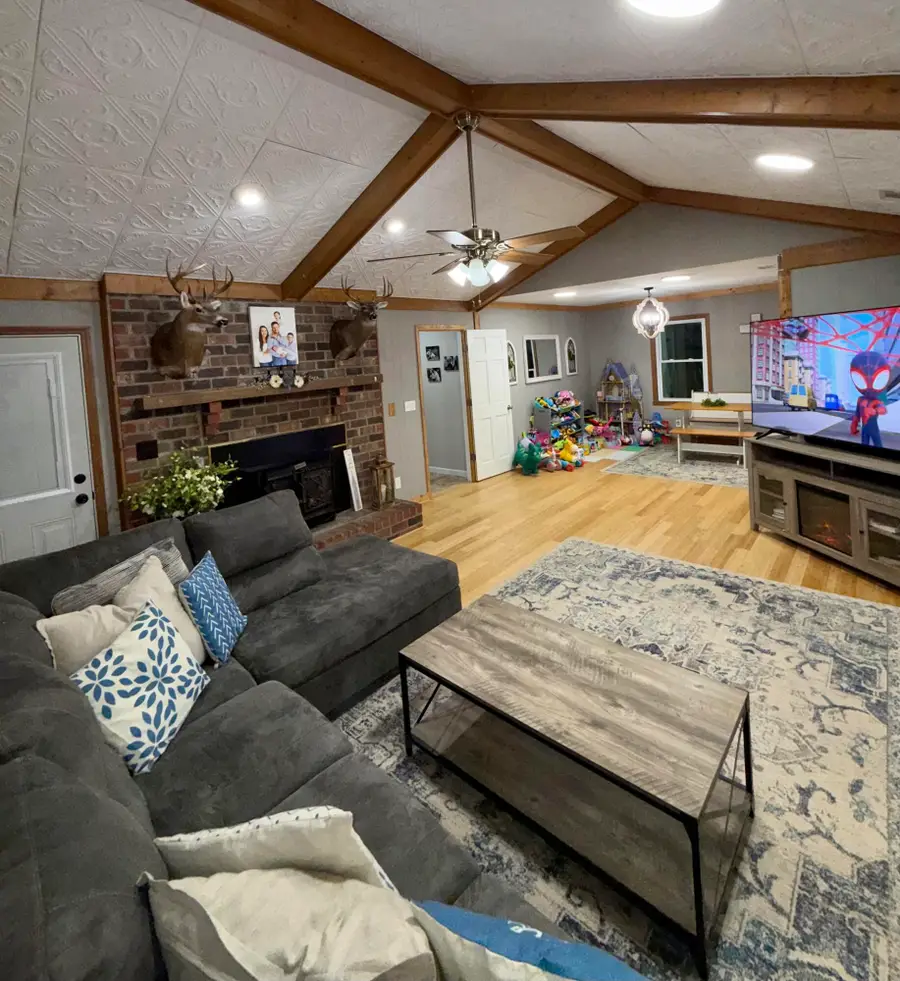 125 Atkinson Lane, Bonneau, SC 29431 - Image #2