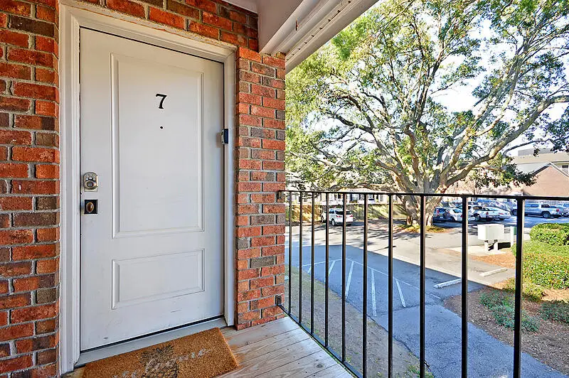 1240 Fairmont Avenue #7, Mount Pleasant, SC 29464 - Image #2