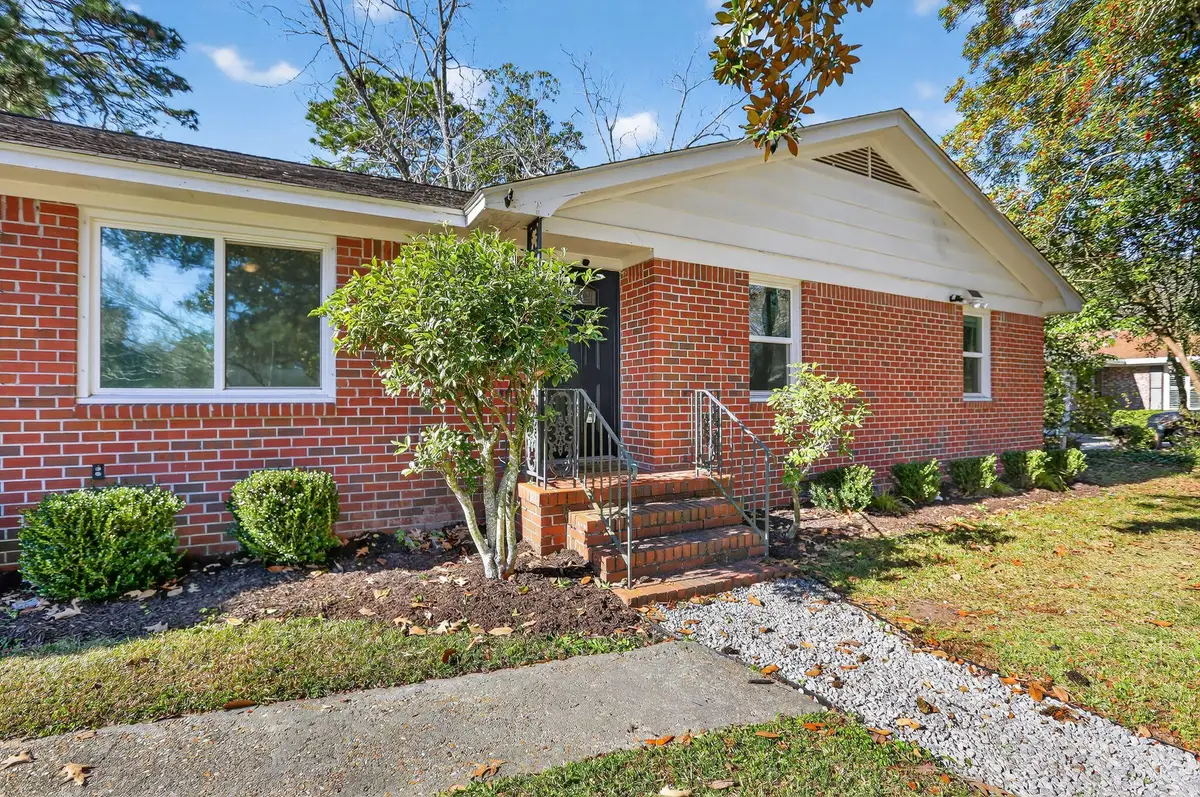 21 Manchester Road, Charleston, SC 29407 - Image #1