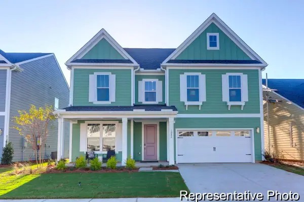 1042 House Finch Avenue #Cc3-22-19, Ravenel, SC 29470