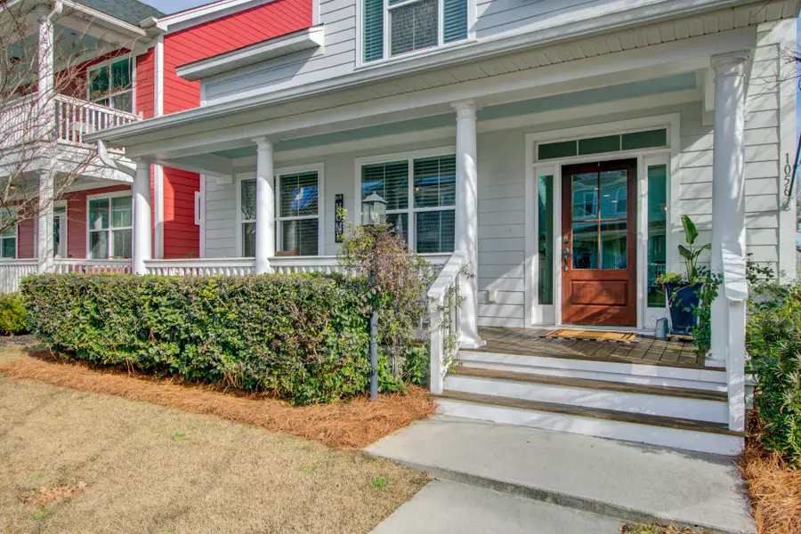 1056 Oak Bluff Avenue, Charleston, SC 29492 - Image #2