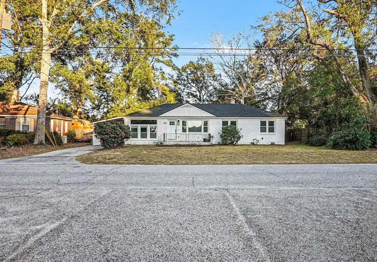 818 W Madison Avenue, Charleston, SC 29412 - Image #1