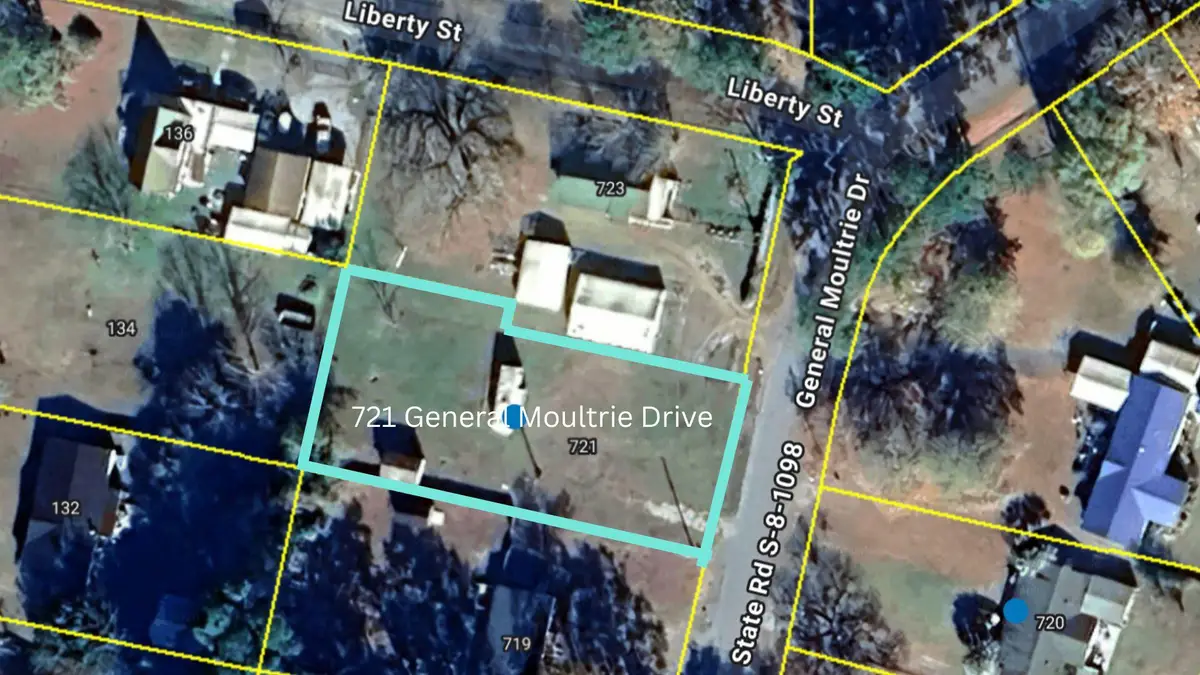 721 General Moultrie Drive, Bonneau, SC 29431 - #1