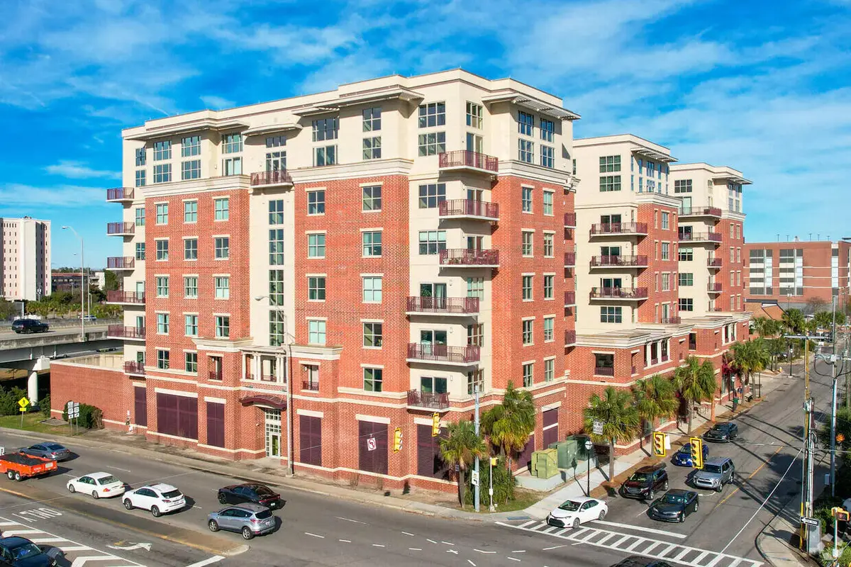 150 Bee Street #716, Charleston, SC 29401 - Image #1
