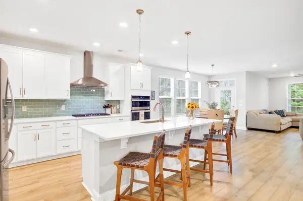 608 S Pointe Boulevard, Summerville, SC 29483