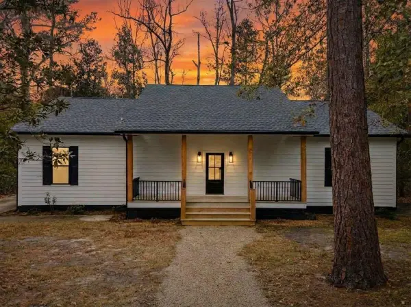 406 Center Street, Walterboro, SC 29488