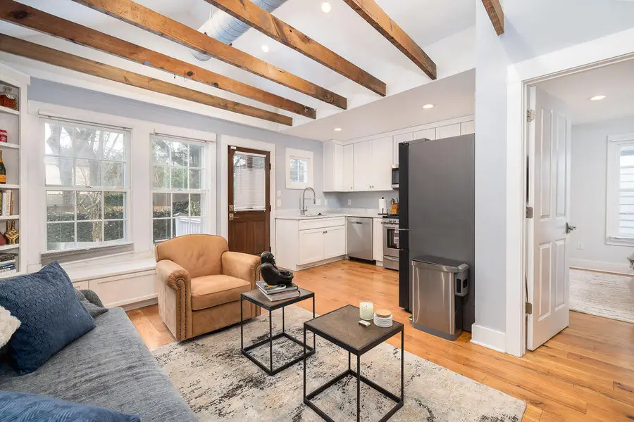 381 Sumter Street, Charleston, SC 29403 - Image #3