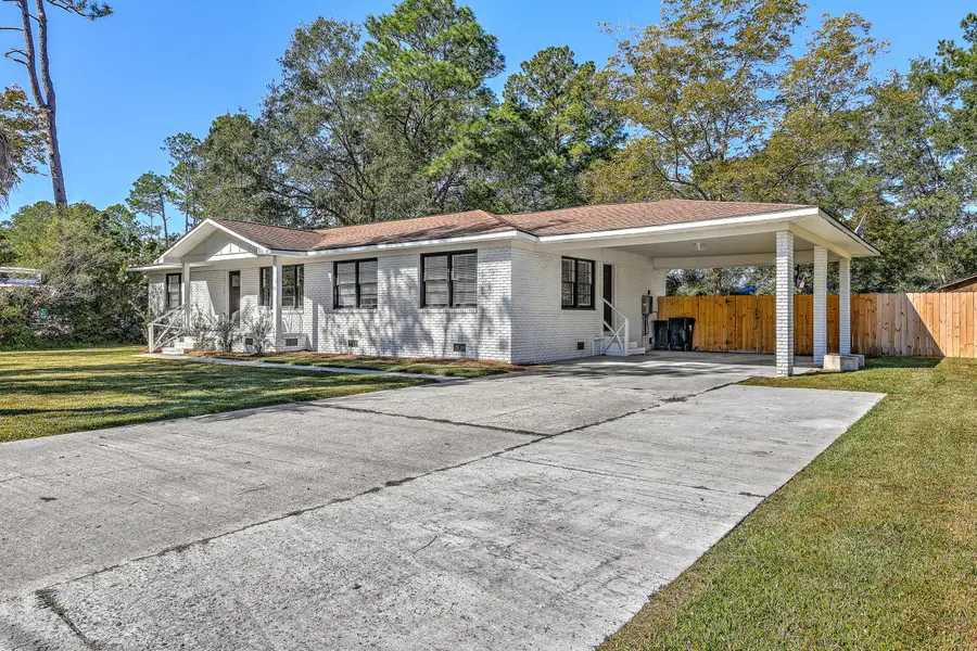 702 N Palmetto Street, Summerville, SC 29483 - #3