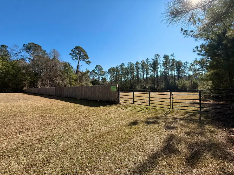 197 Acorn Road, Walterboro, SC 29488 - #2