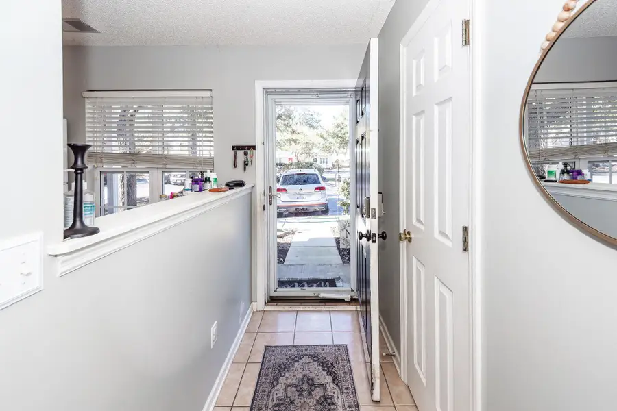 8097 Shadow Oak Drive, North Charleston, SC 29406 - Image #3