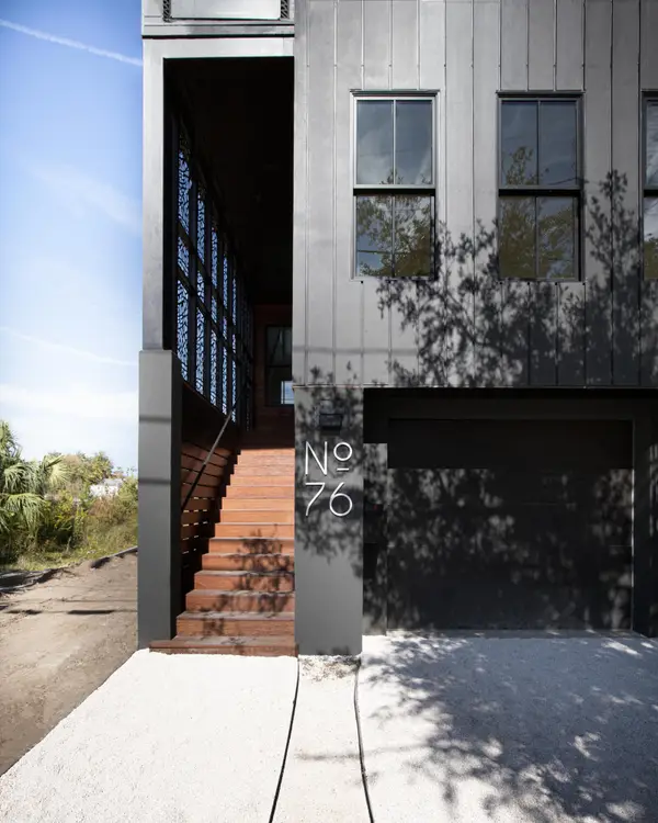 76 Cooper Street, Charleston, SC 29403