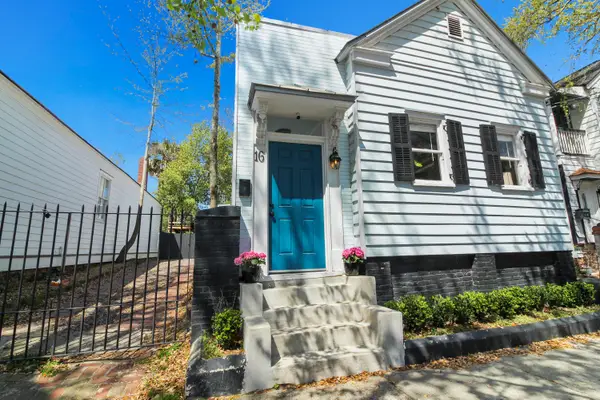 16 Moultrie Street, Charleston, SC 29403
