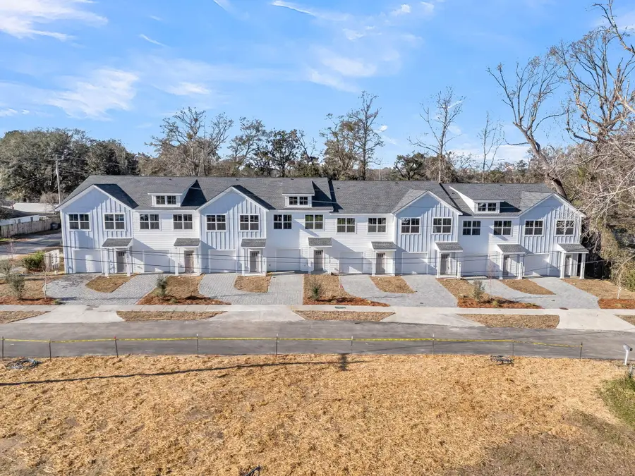 4015 Gravely Avenue, North Charleston, SC 29405 - #3